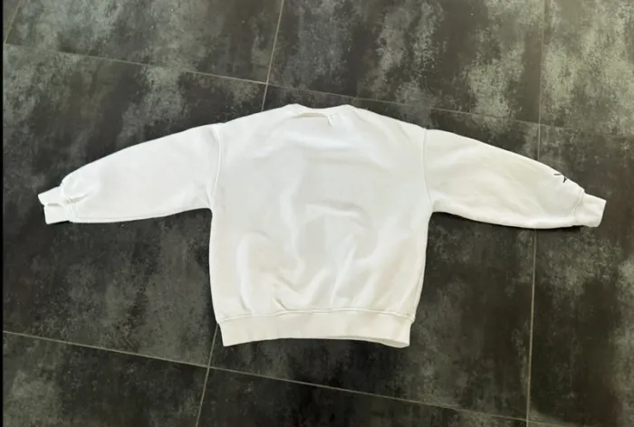 Sweat blanc One Piece Zara garçon 8/9 ans - photo numéro 7