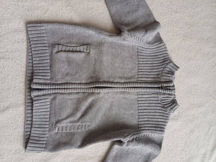 Gilet zippé gris 18 mois