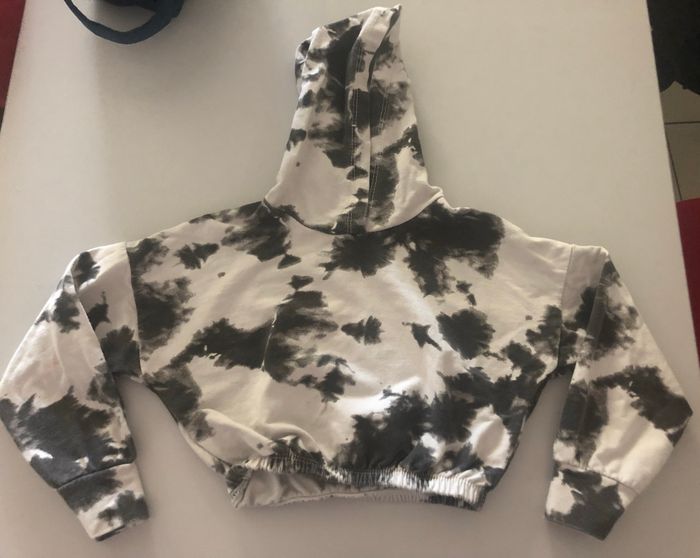 Sweat-shirt capuche fille 6 ans