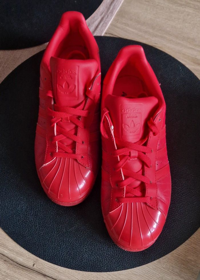 Baskets Adidas Rouge - photo numéro 2