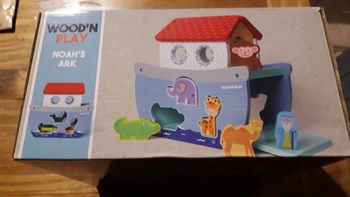 Arche de Noé en bois