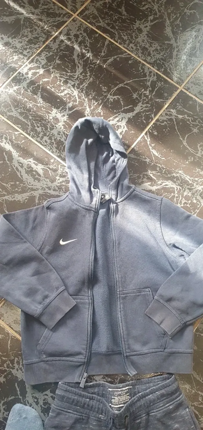 Ensemble sport 12 ans - photo numéro 2