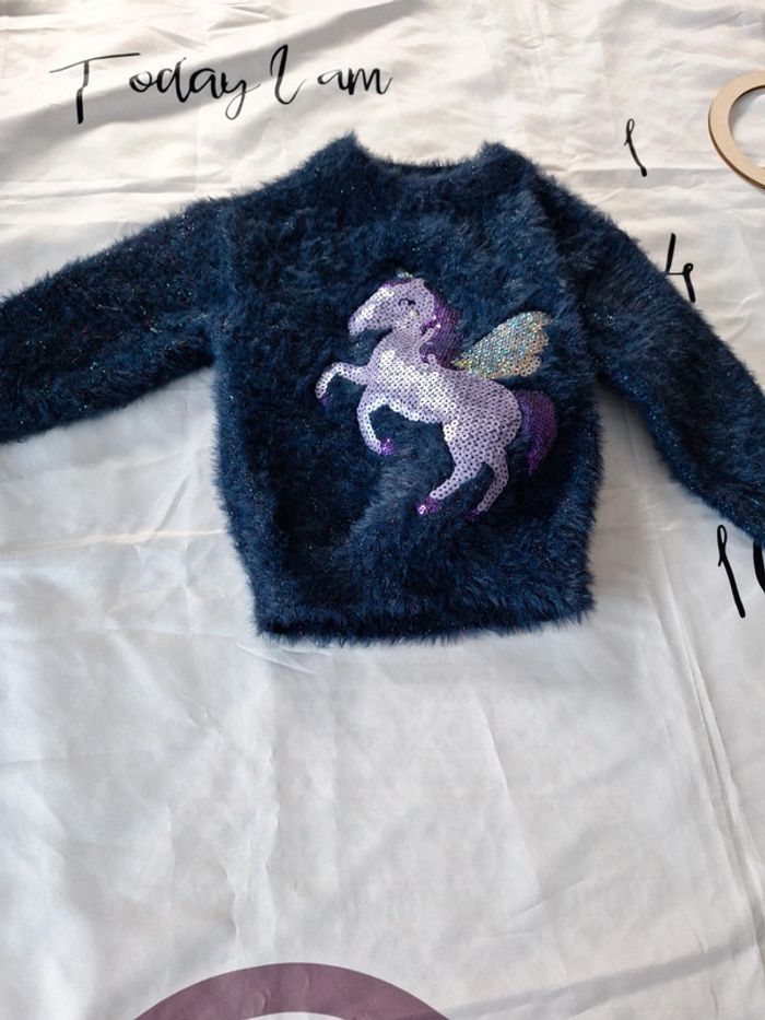 Pull licorne - photo numéro 2