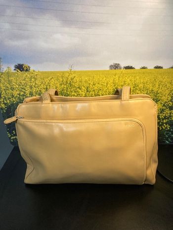 Élégant sac à main Picard en cuir de qualité.t