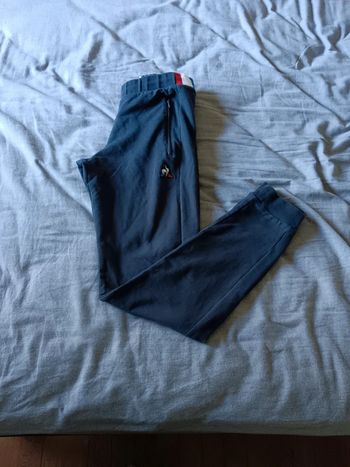 Jogging le Coq Sportif taille 14 ans