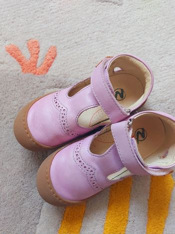Sandales cuir Naturino rose 26