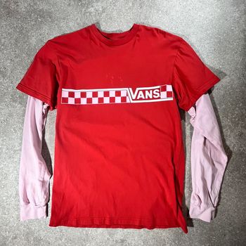 T-shirt rouge vans avec motifs à carreaux taille M
