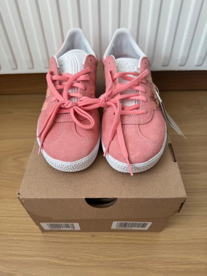 Adidas gazelle rose taille 38 - photo numéro 2