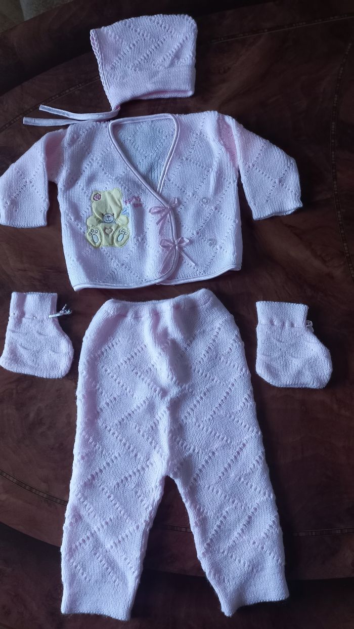 Ensemble bébé nouveau né - photo numéro 3