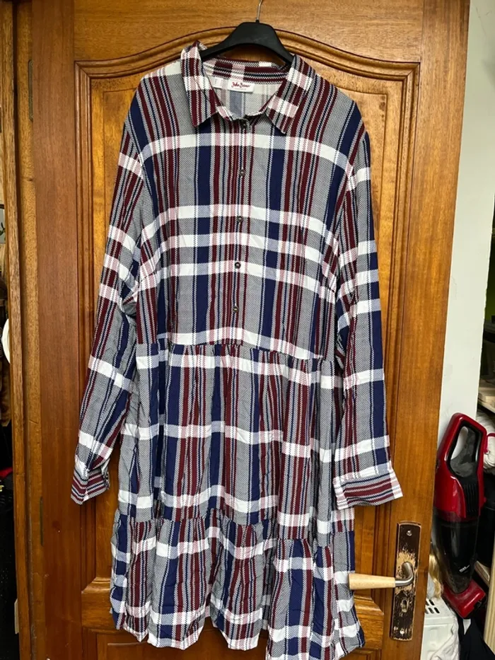Robe john baner taille 50