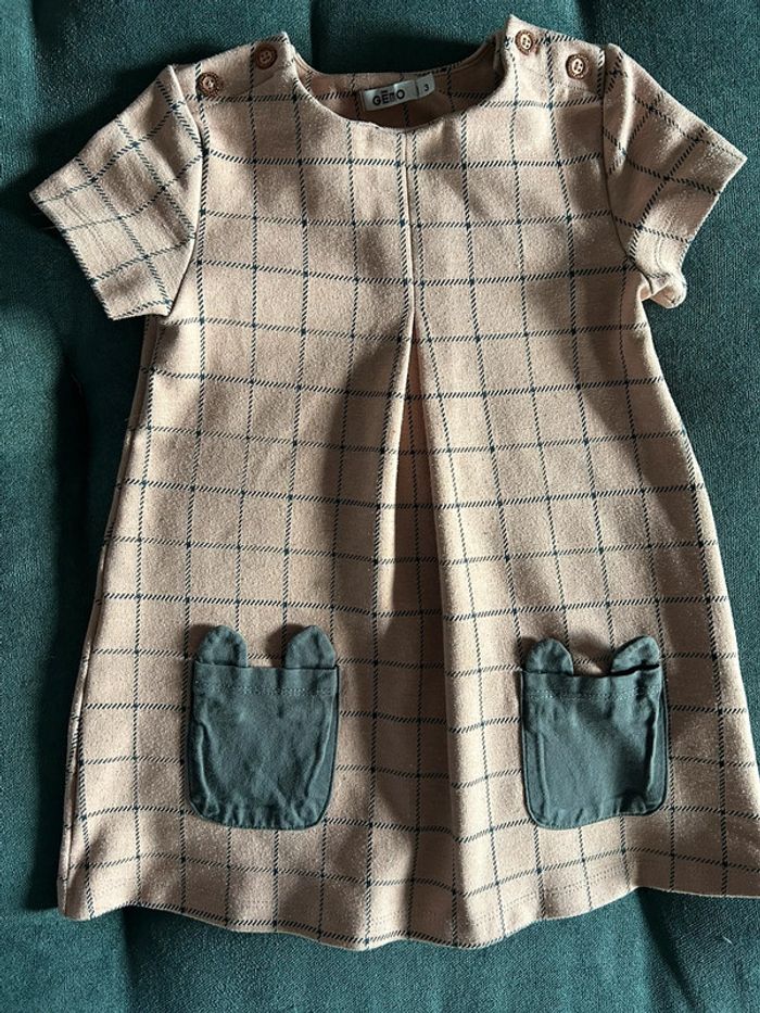 Robe à carreaux gemo 3 ans