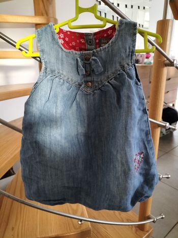 Robe resserrées aux cuisses fleurs
