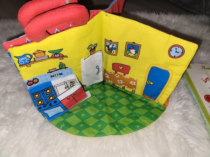 Livre tissus maison pop up - photo numéro 3