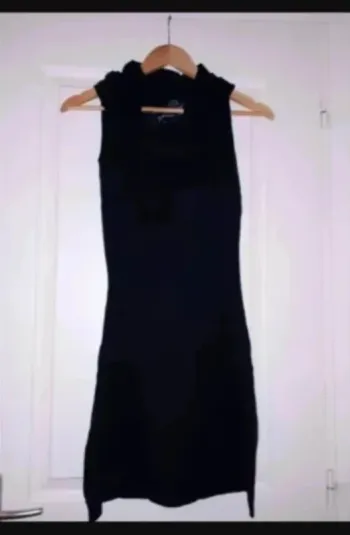 robe pull noir taille 36 cache cache col bouffant