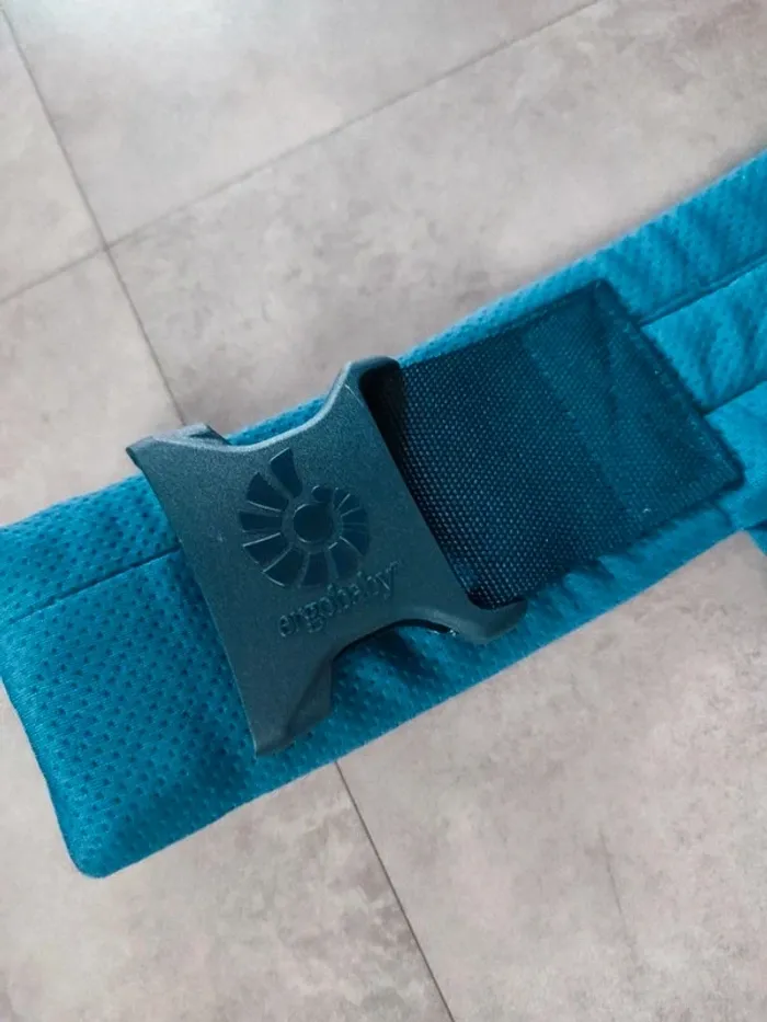 Porte bébé Embrace soft air mesh Ergobaby - photo numéro 9