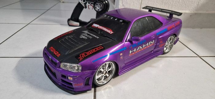 Nissan skyline GTR R34