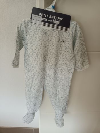 Pyjama petit bateau neuf 6 mois