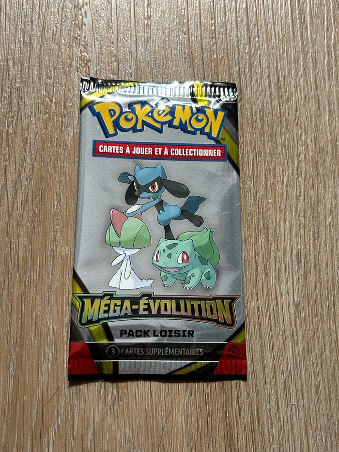 Pokémon pack loisir 3 cartes scellé Mega-Evolution