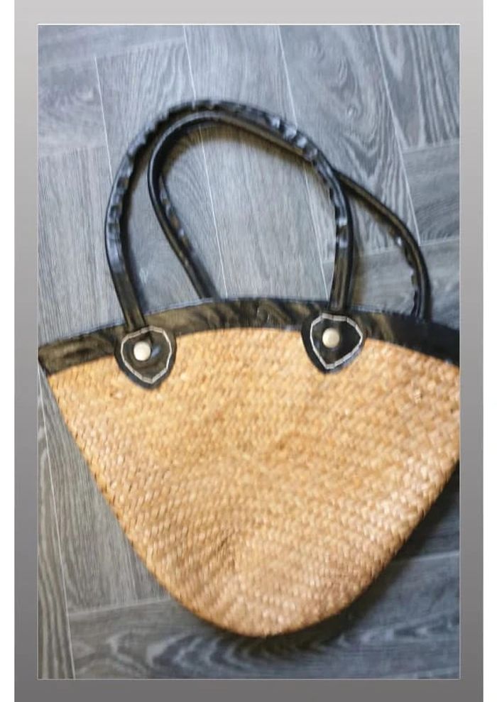 Sac à main/sac plage en paille en forme de triangle marron/noir - photo numéro 2