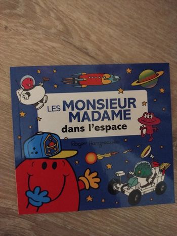 Livre Les monsieur madame dans l'espace