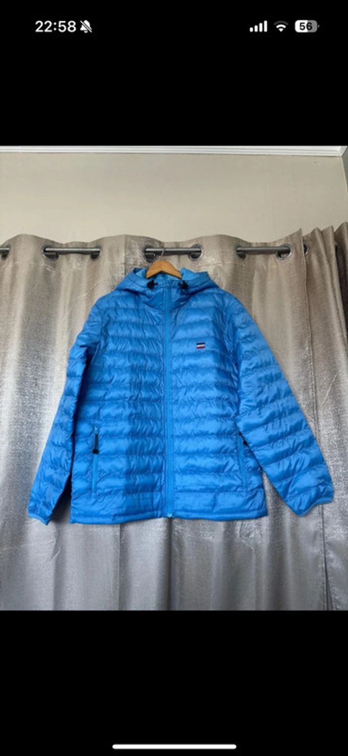 Doudoune à capuche Lévis
