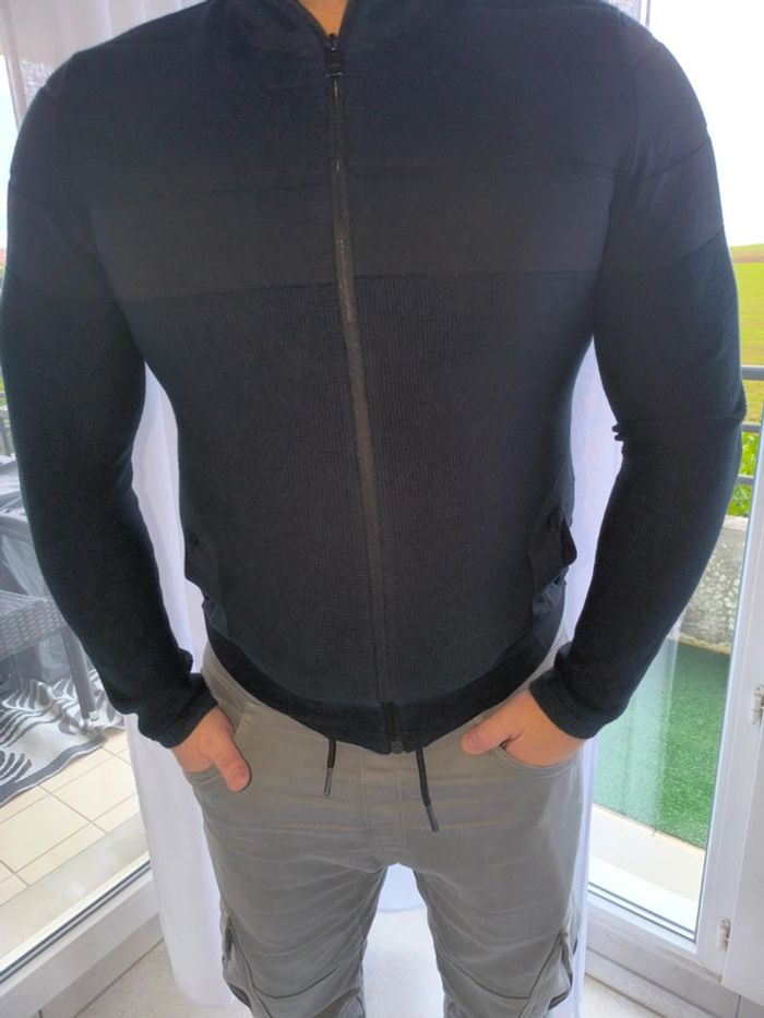 Gilet noir Jack and Jones , slim fit Taille S , neuf