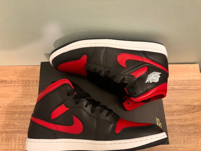 Air Jordan 1 mid neuve - photo numéro 4