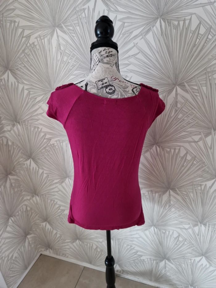 Joli tee-shirt Jacqueline Riu taille 38 - photo numéro 2