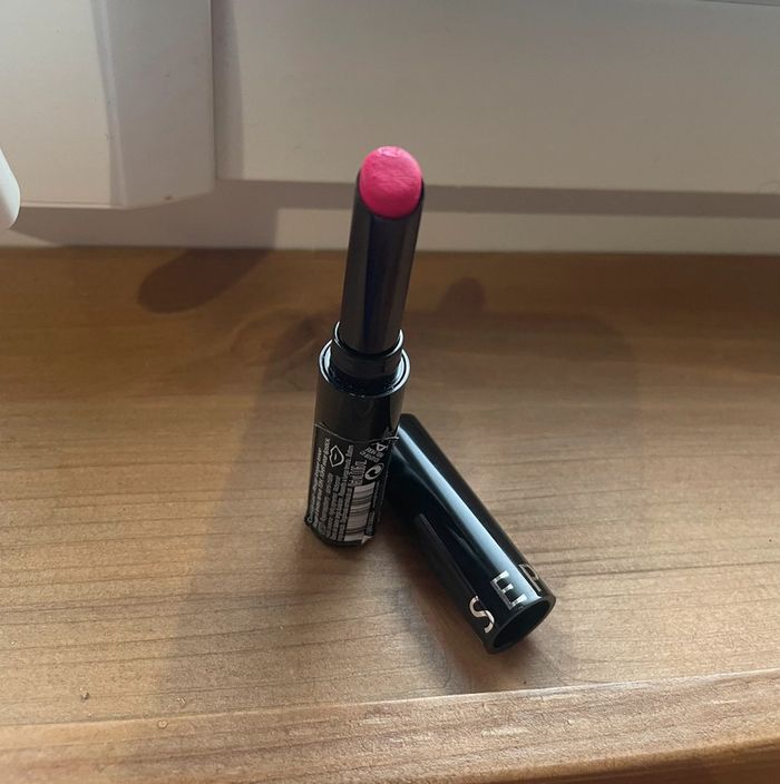 Rouge à lèvre longue tenue Sephora teinte 12 - photo numéro 3