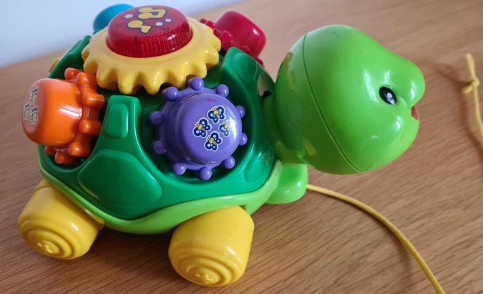 TOURNI la Tortue et JUJU la Tortue – marque Vtech Eveil