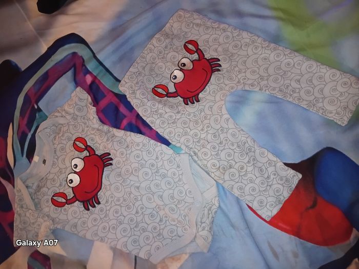 Body et pantalon nuit