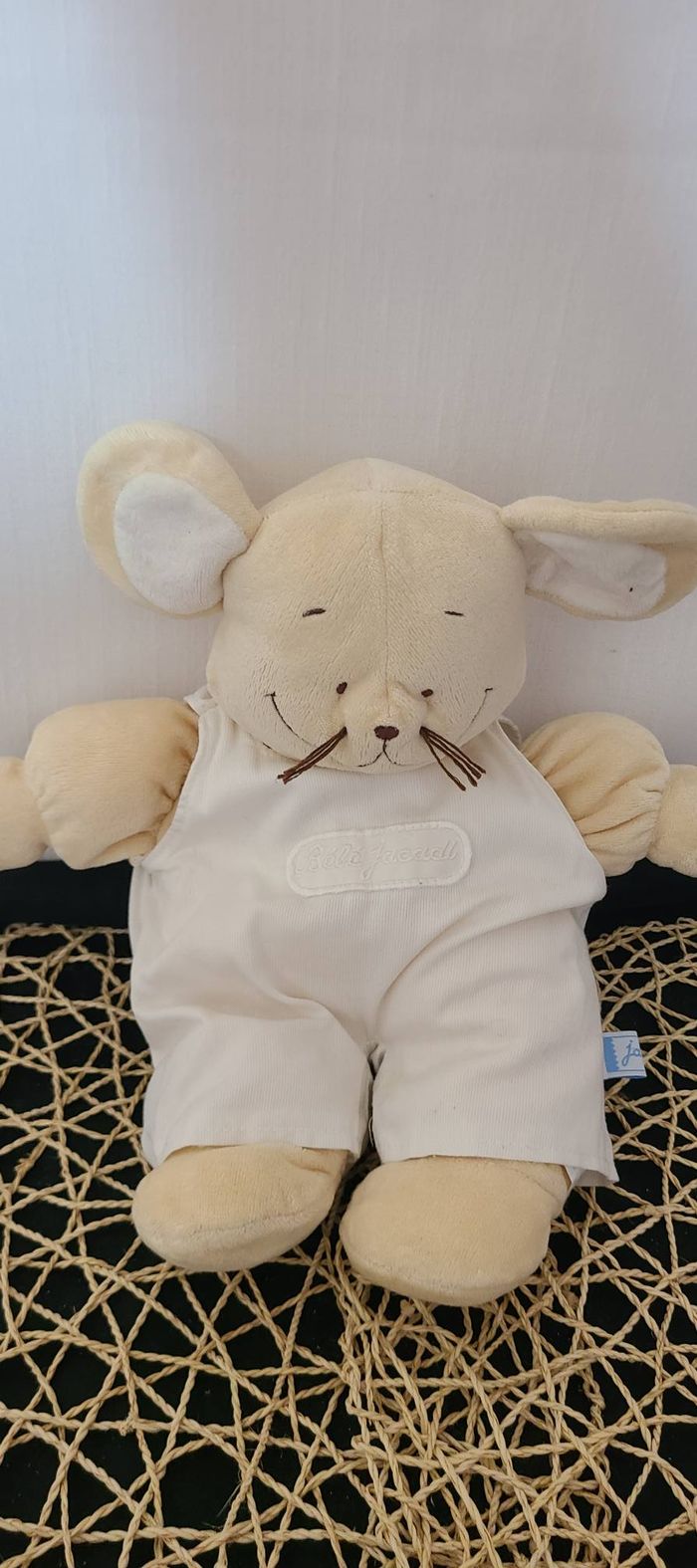 Doudou Jacadi souris beige blanc moustache marron en fil peluche