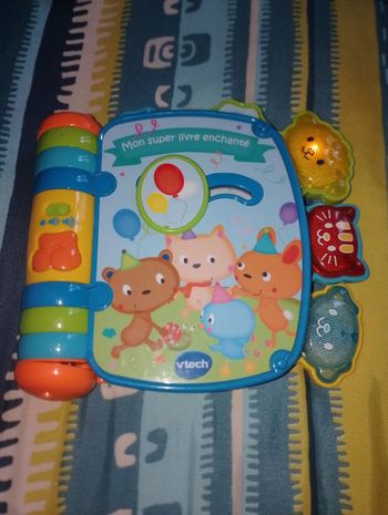 Mon super livre enchanté Vtech Baby