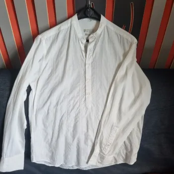 Chemise