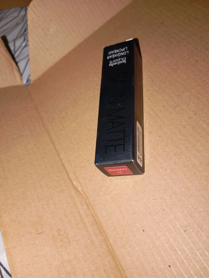 SM44 Carmine isabelle dupont rouge à lèvres liquide Satin mat onikha SML004