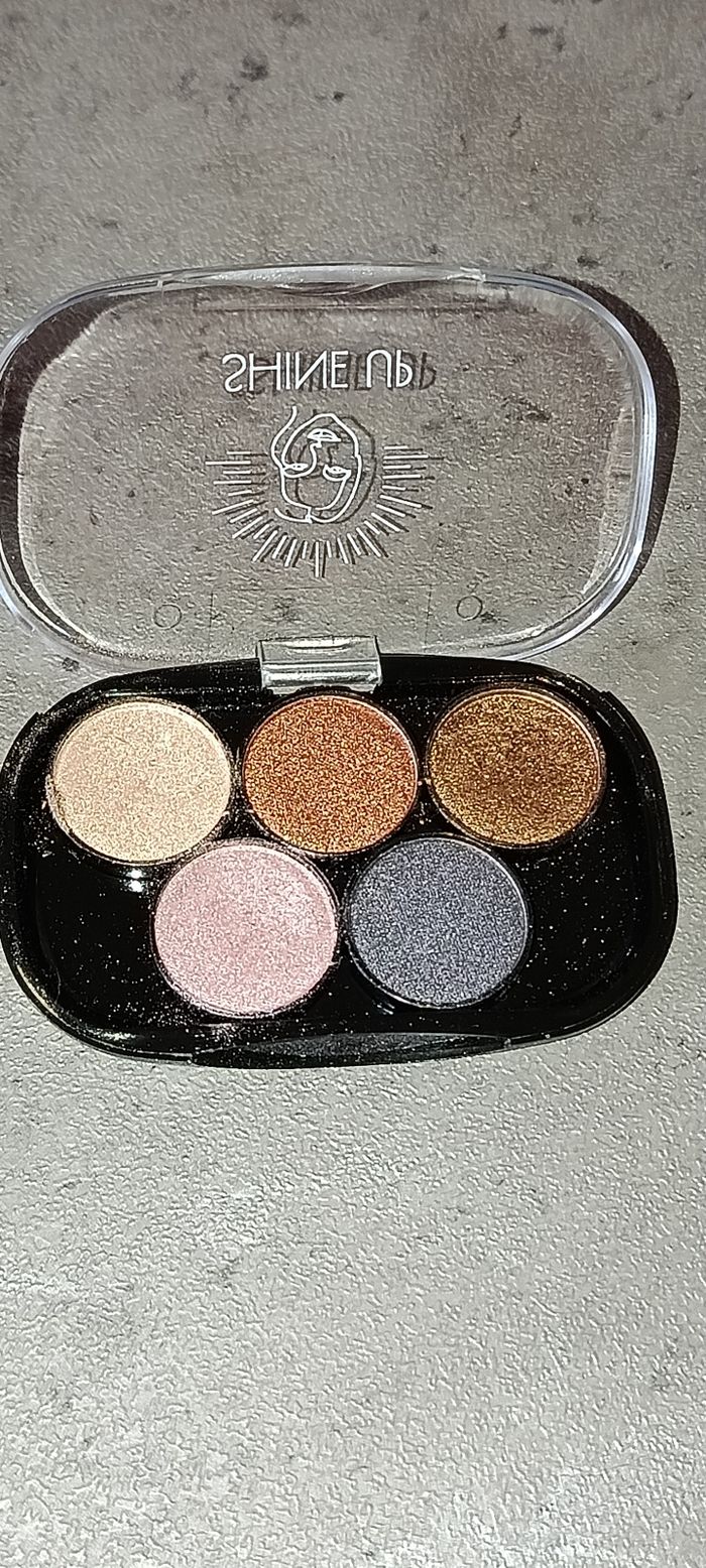 Maquillage neuf - photo numéro 7