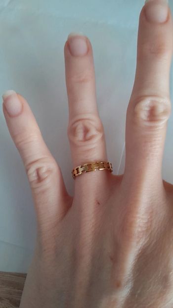 Sublime bague réglable neuve acier inoxydable ouvragée et chic