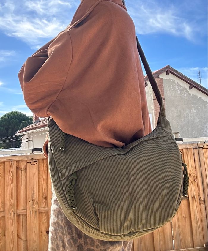 Sac à main kaki velours côtelé - photo numéro 8