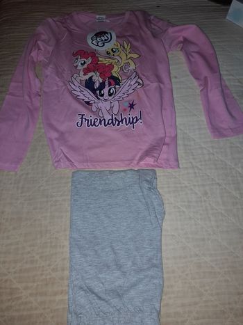 Pyjama fille T 10