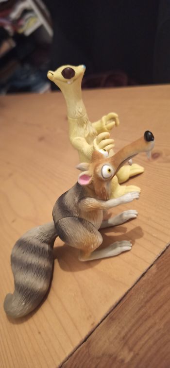 Lot figurines articulées l âge de glace