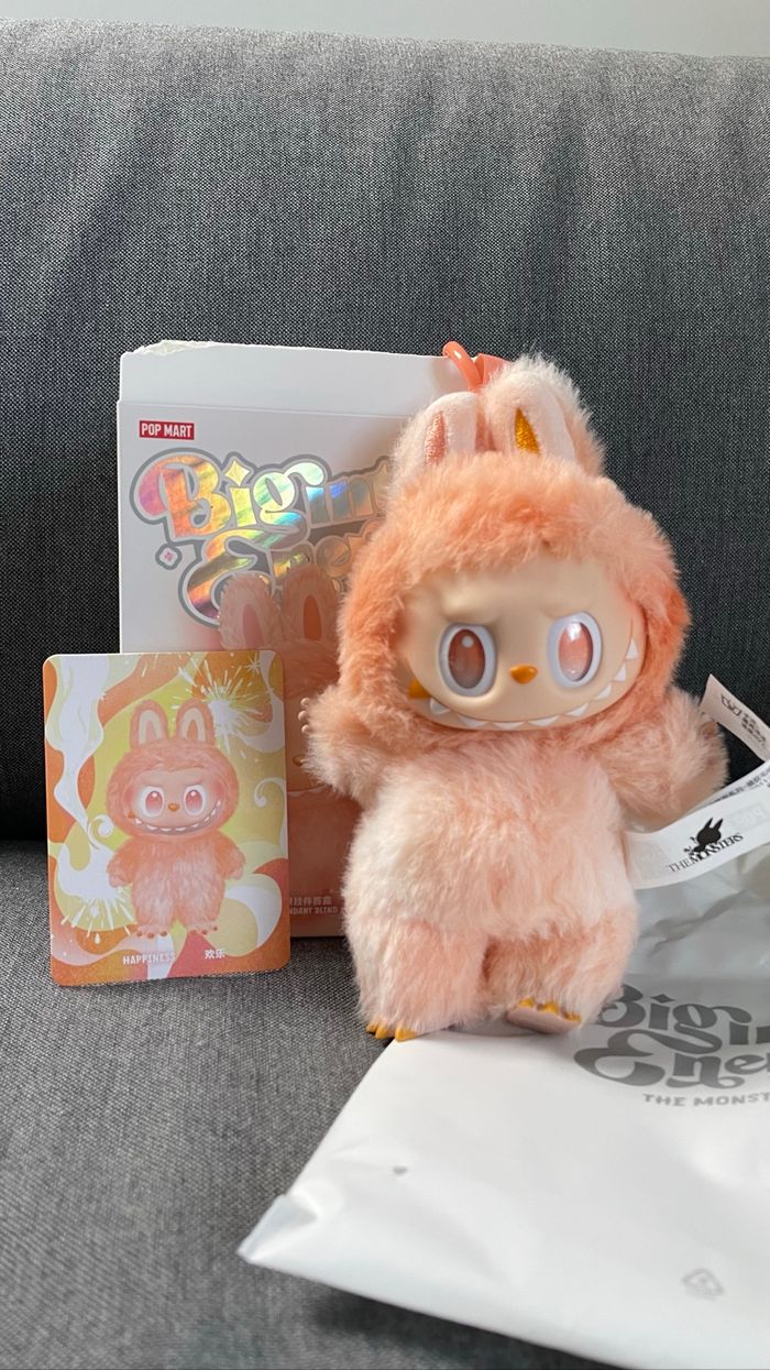 Labubu Big Into Energy Happiness