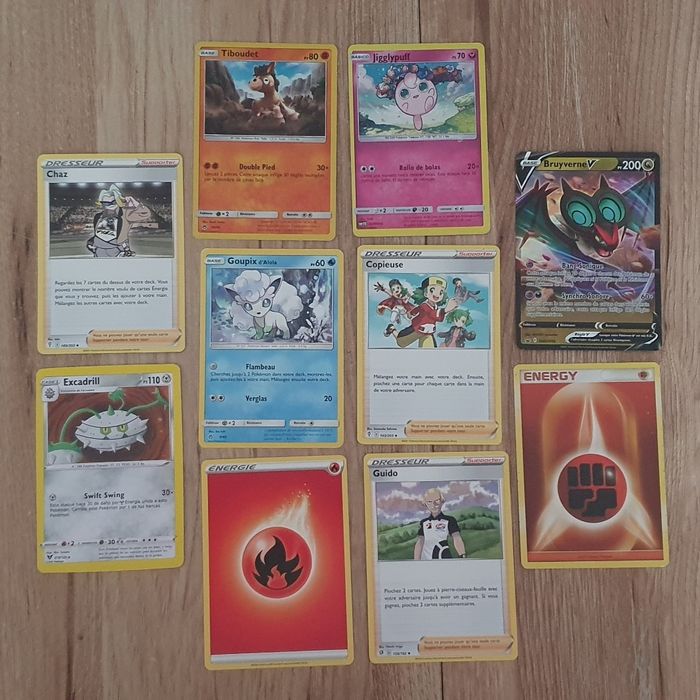 Lot de 10 cartes Pokémon