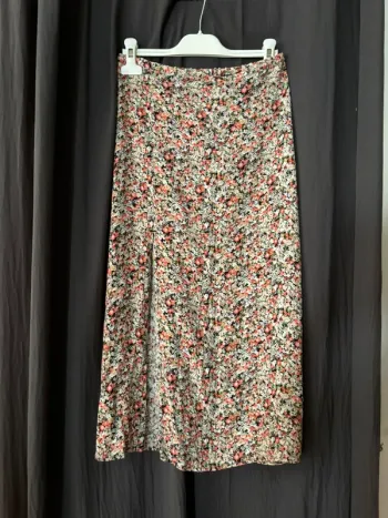 Jupe longue à fleurs effet liberty