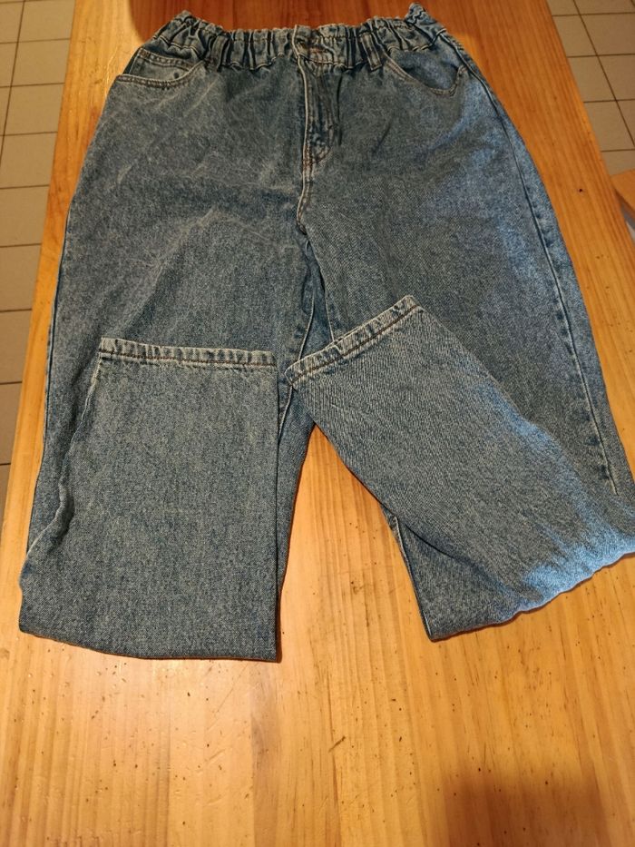 Jean mom