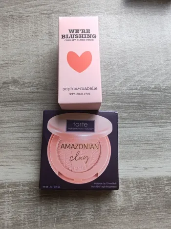 Lot blush