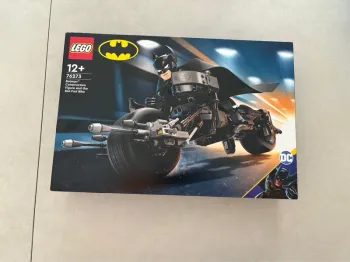 Lego 76273 Batman. La figurine de Batman à construire et La moto Bat-Pod. Boîte neuve et scellée.