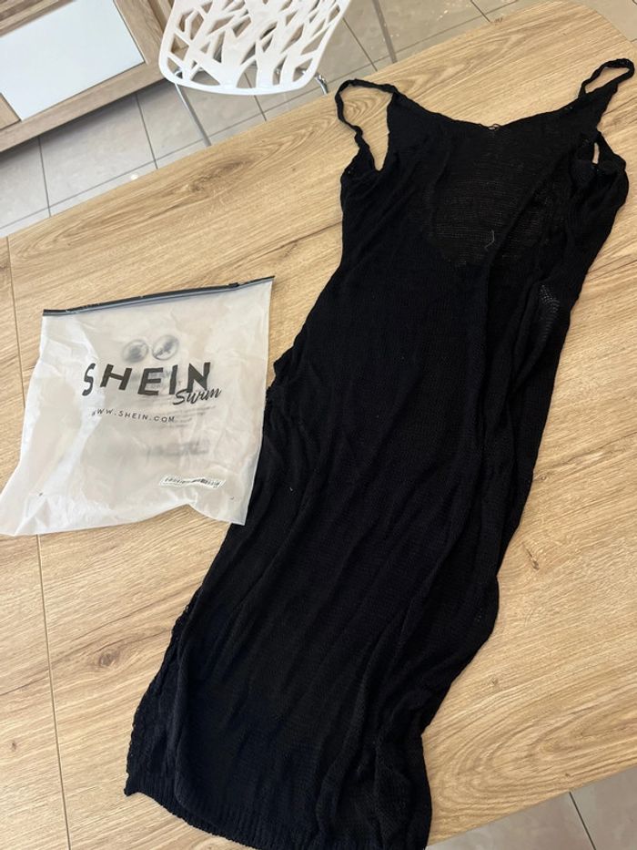 Robe de plage en maille ouverte des deux côtés taille Xs shein neuf sous blister