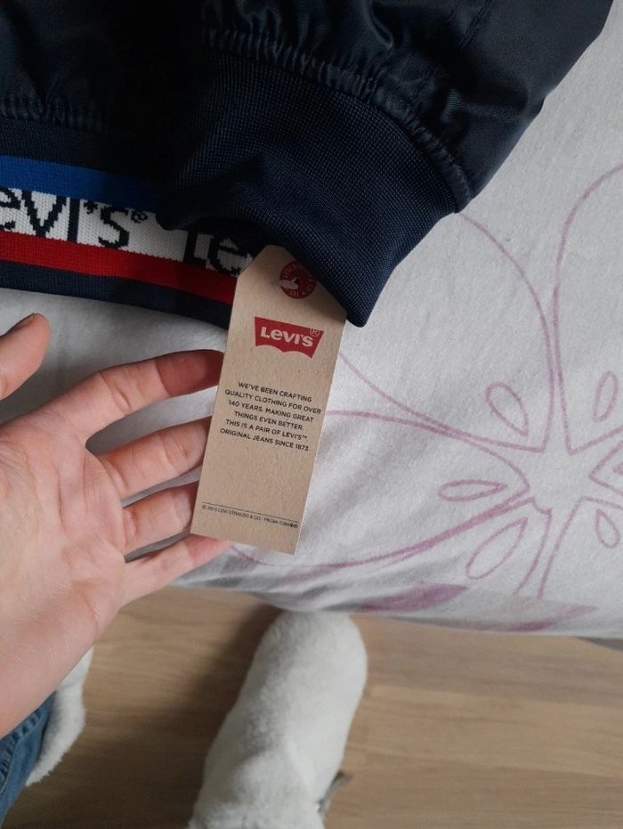 Veste  levi's 12 ans - photo numéro 4