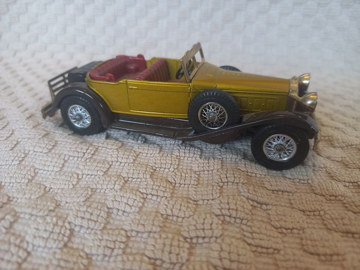 Véhicule miniature vintage – Packard Victoria 1930 (Matchbox Y-15)