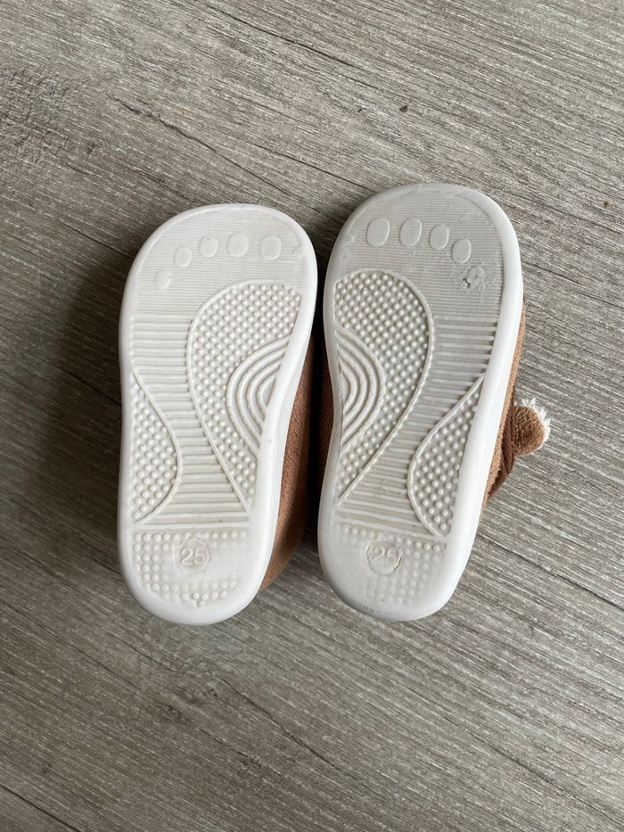 Chaussons ours pointure 25 - photo numéro 2